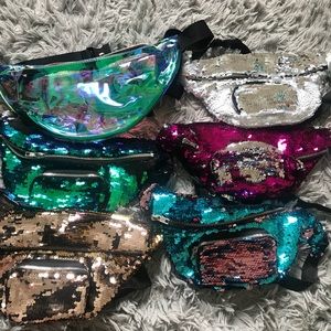 Fanny packs !!!!